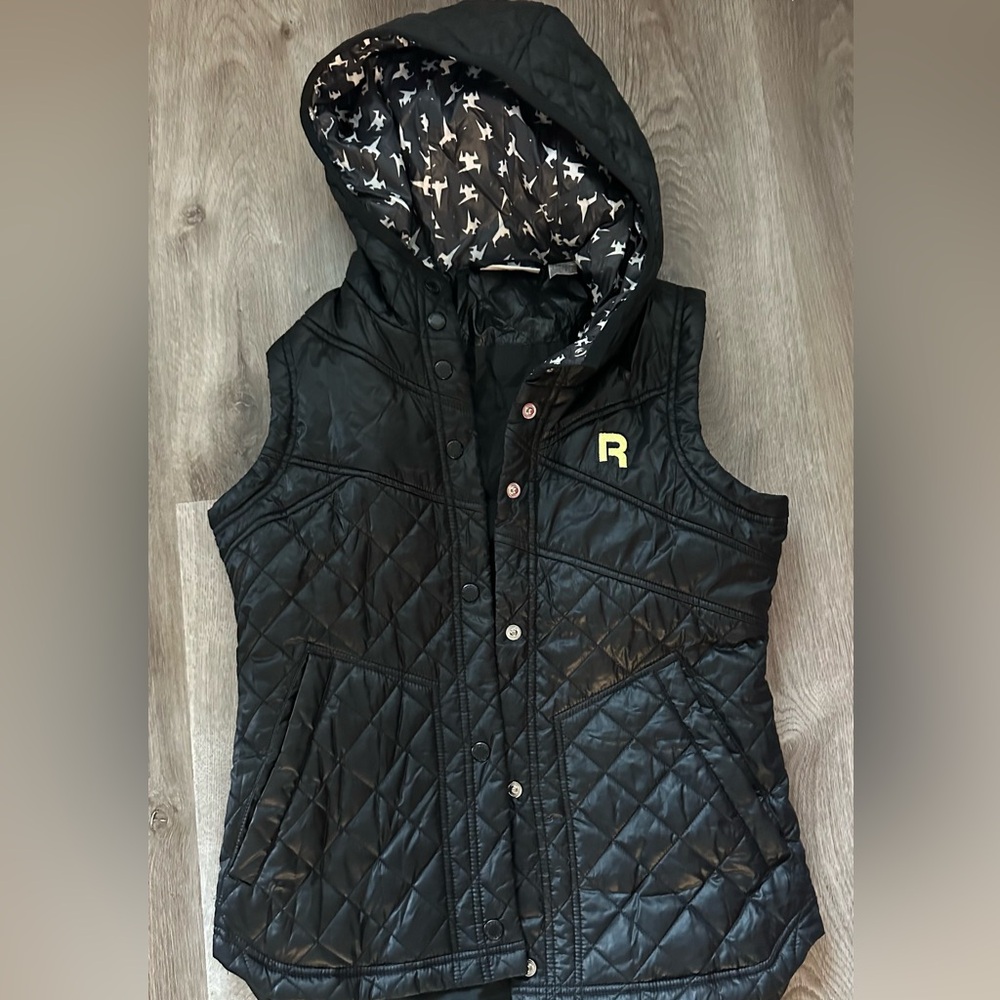 vest